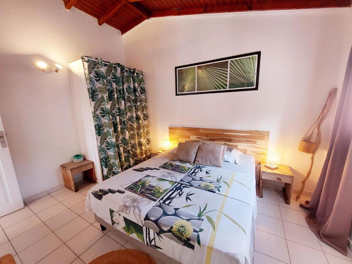 Les Cles D'Emakeys Apartment Sainte-Anne  Ngoại thất bức ảnh